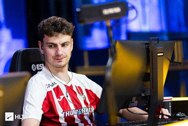 阿尔巴最后 阿尔巴最后