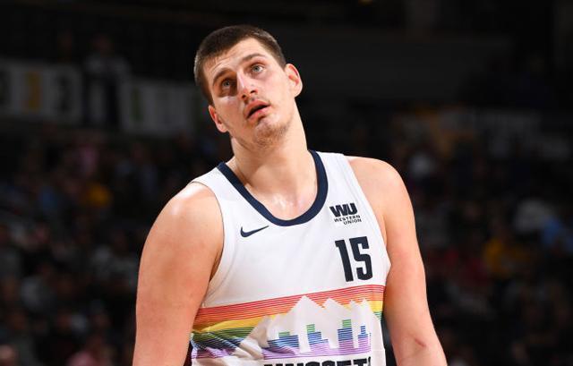 而是沟通成 而是沟通成